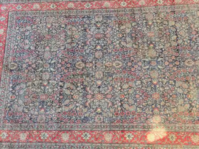 Antique rug colour restoration in Auckland using natural dye preservation and controlled enhancement